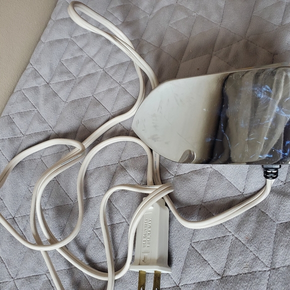 Vintage Mini Iron Portable quilt iron Electric Clothes Iron Travel Iron - Picture 5 of 8